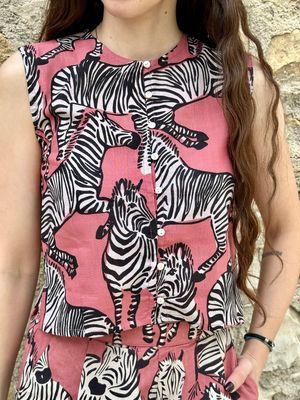 GILET SMANICATO ROSA CON STAMPA ZEBRE