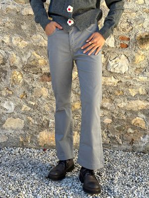 PANTALONI GRIGI A TROMBETTA