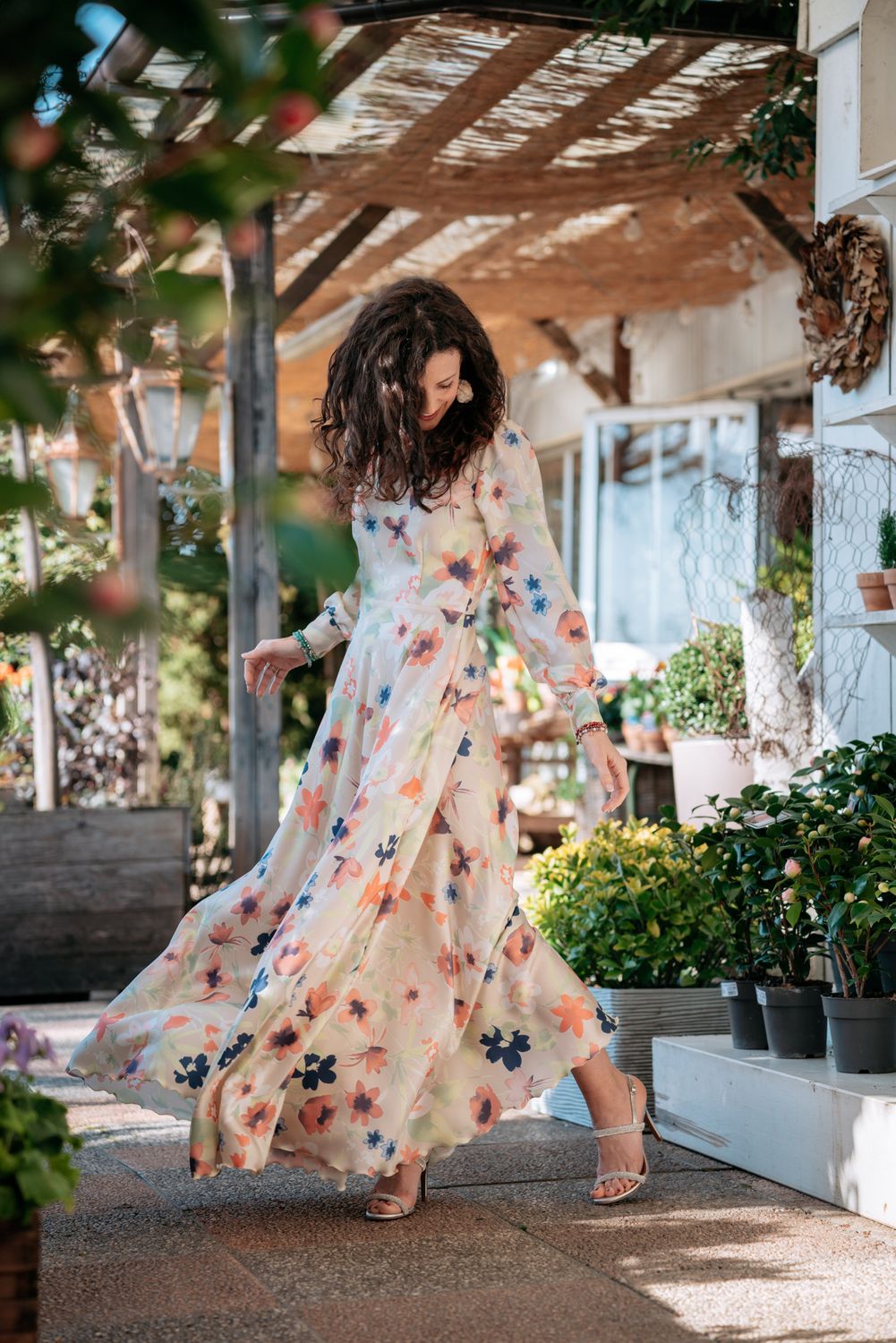 ABITO LUNGO FIORI ISYOU