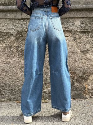JEANS BALLOON CON RICAMI E PAILLETTES
