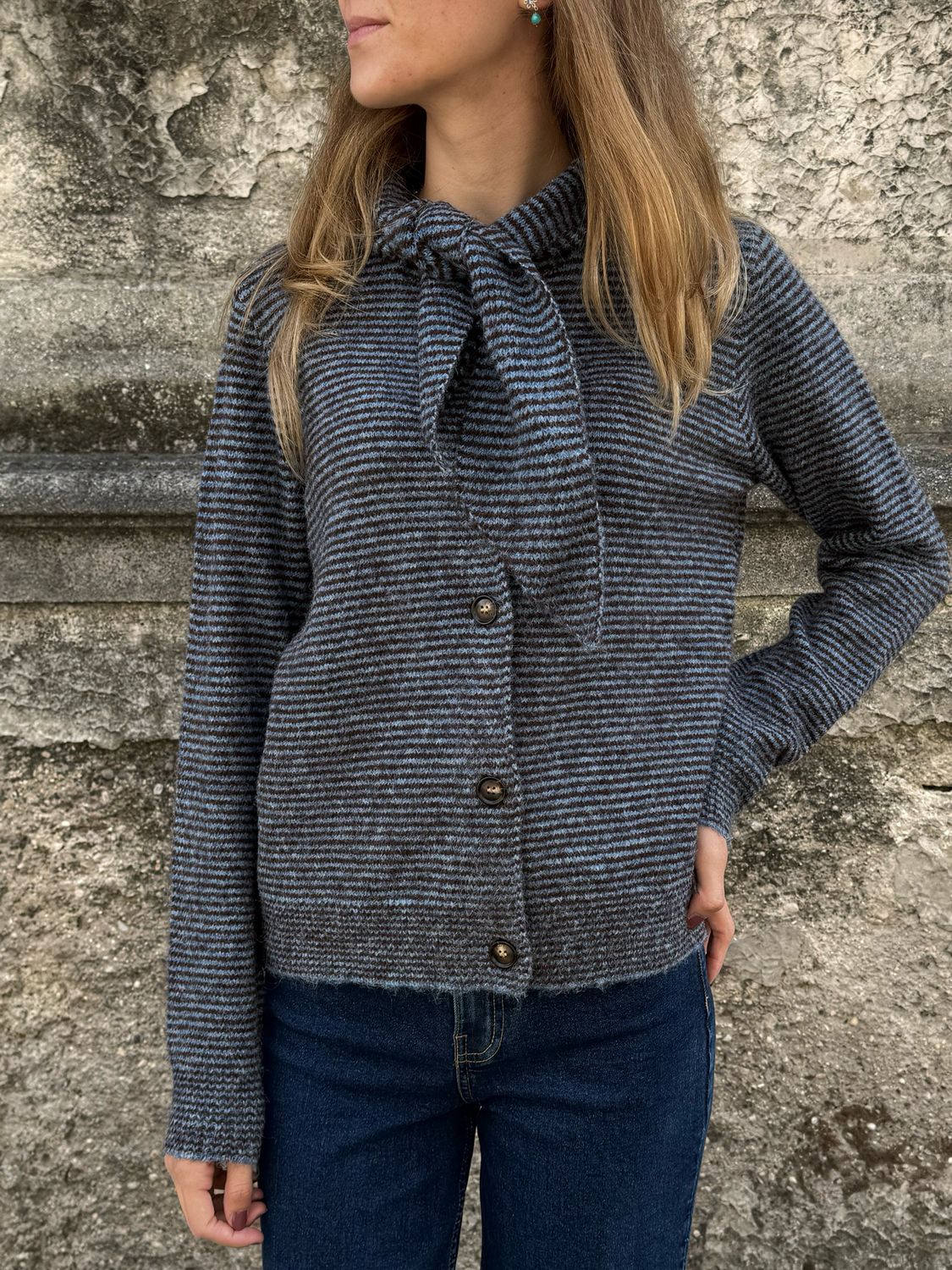 CARDIGAN A RIGHE BLU E MARRONE