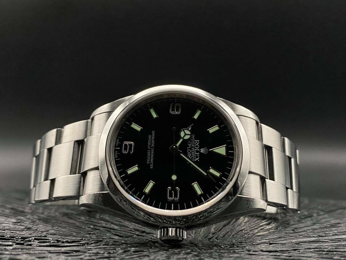 Rolex Explorer I 36mm 114270 Réhaut Gravé Rolex Rolex