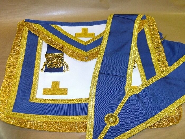 Craft Provincial Full Dress Apron & Collar