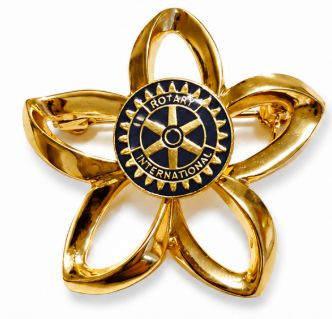 Gilt Flower Brooch