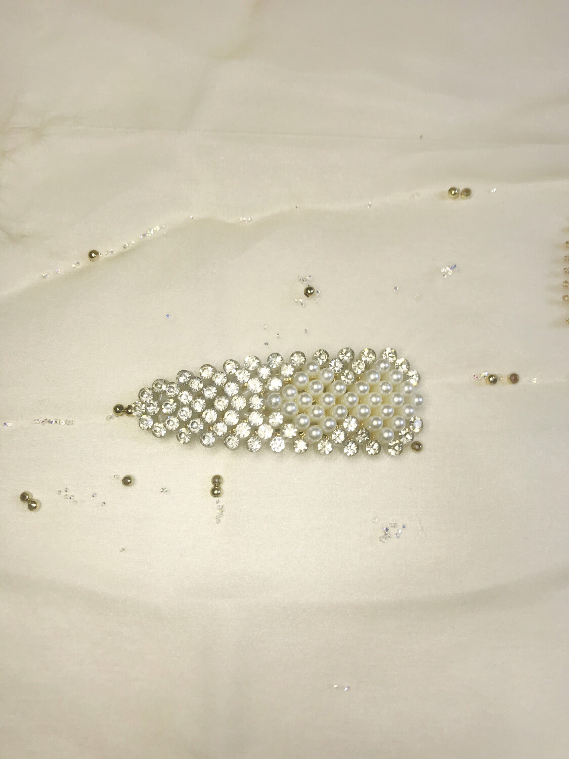 κοκαλάκι μαλλιών με πέρλες