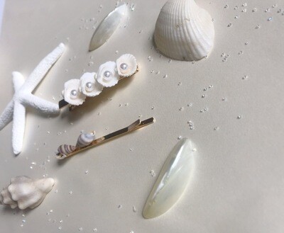 Σετ 2 τσιμπίδια μαλλιών με κοχύλια