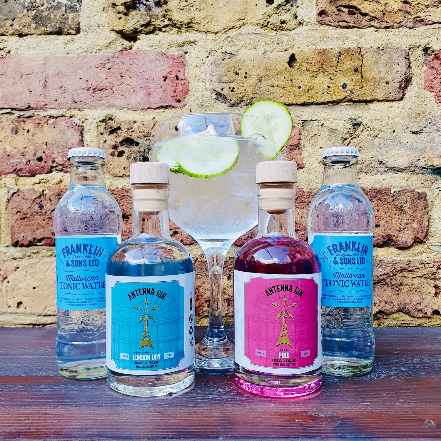 2 x Antenna Gin 200ml bottles With Tonics