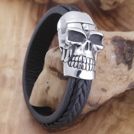 Totenkopf Lederarmband aus Echt Leder und Edelstahl, Sicherheits - Klickverschluss