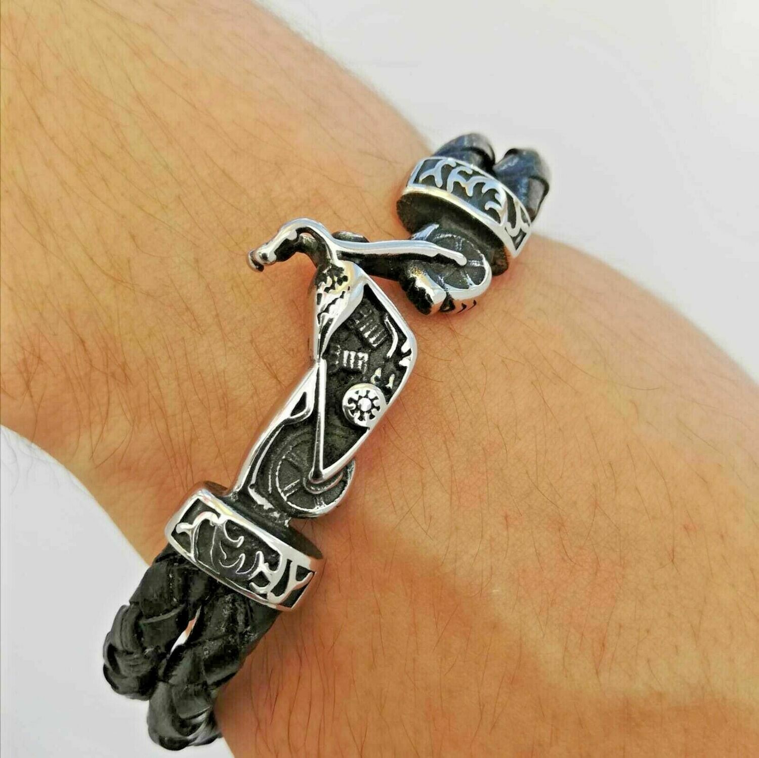 Motorrad Lederarmband mit Edelstahl Sicherheitsverschluss, schwarz, länge 21,5 cm