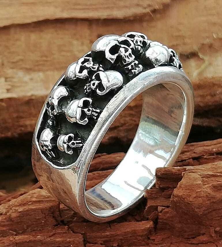 Massiver Totenkopfring, Echt Silber 925