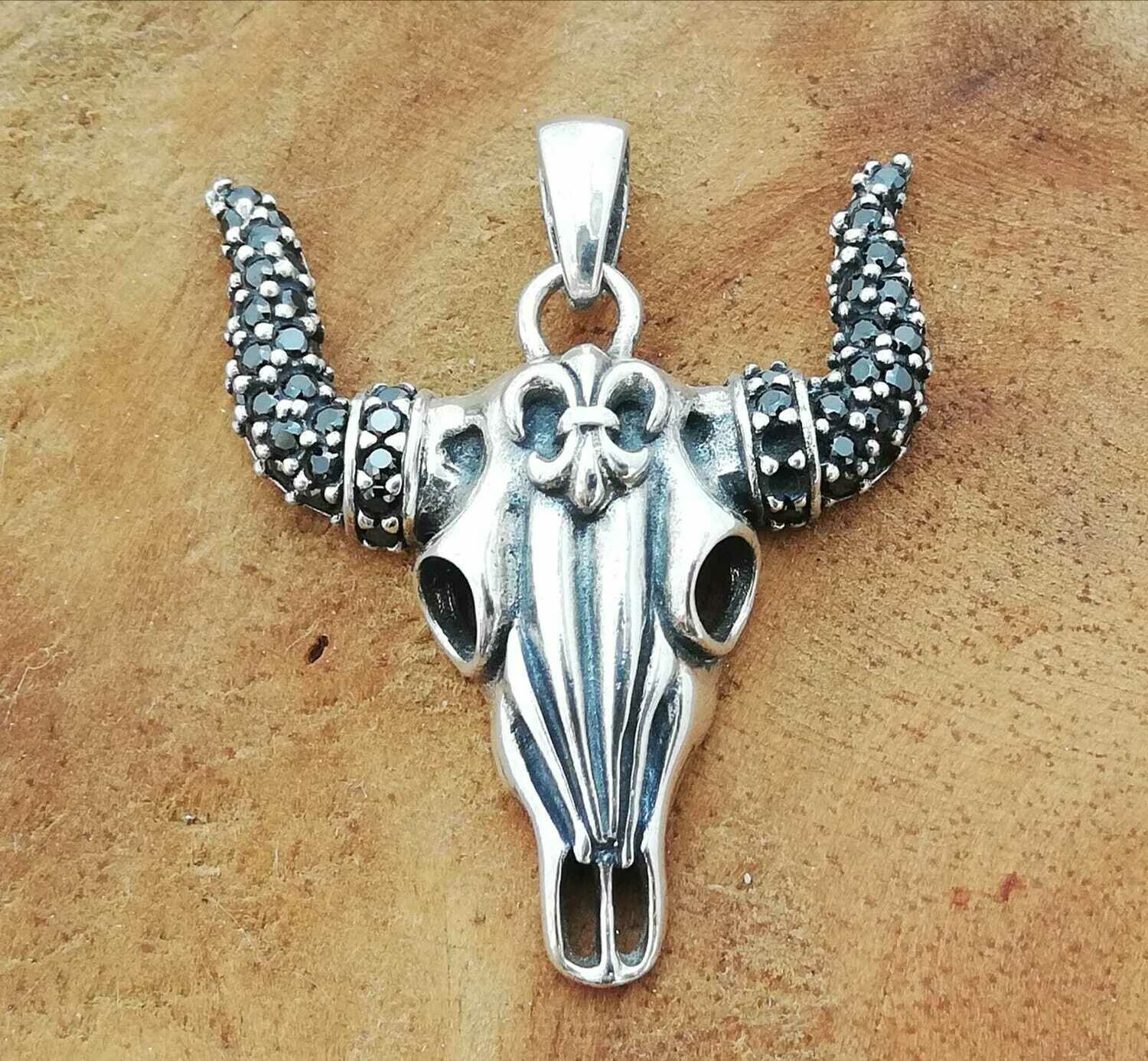 Echt Silber Büffel Schädel, 925 Sterling Silber,  mit high class schwarzen CZ