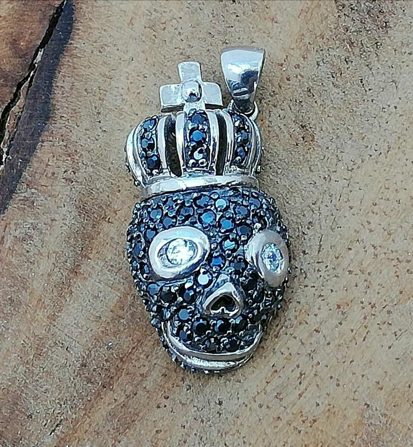 Königs-Totenkopf mit CZ Steinen, Echt Silber 925 Anhänger