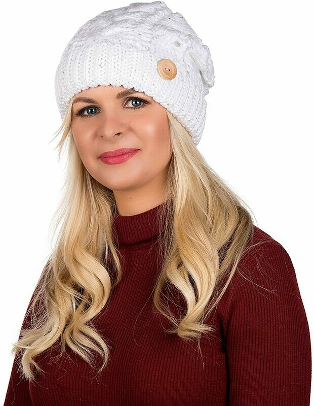 Beanie Mütze in weiss mit Pailetten und Knopf