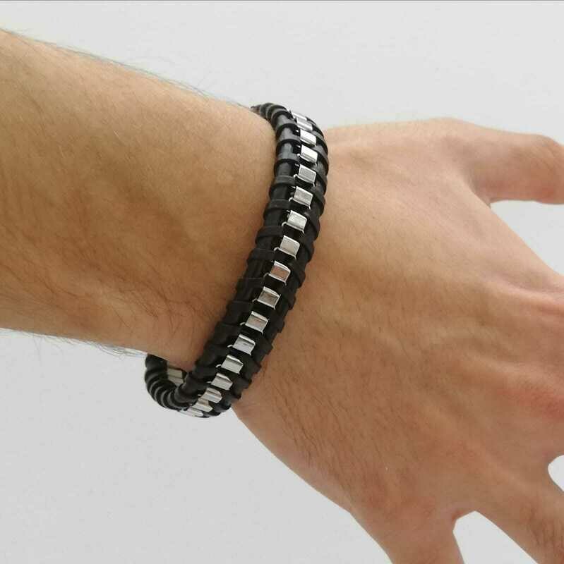 Steel & Leather, Lederarmband schwarz mit Edelstahl Rechteckkette in der Mitte, länge 21,5 cm