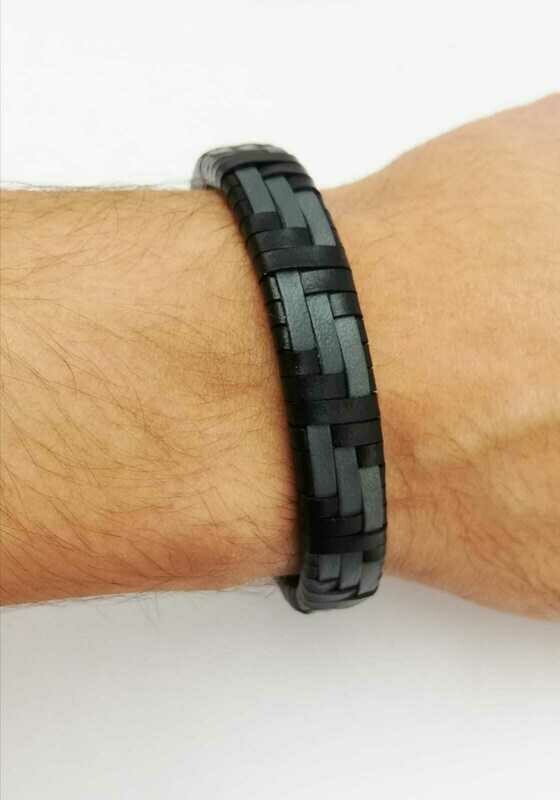 Elegantes Lederarmband mit Edelstahl Slip-In Verschluss, schwarz / grau, 21,5 cm