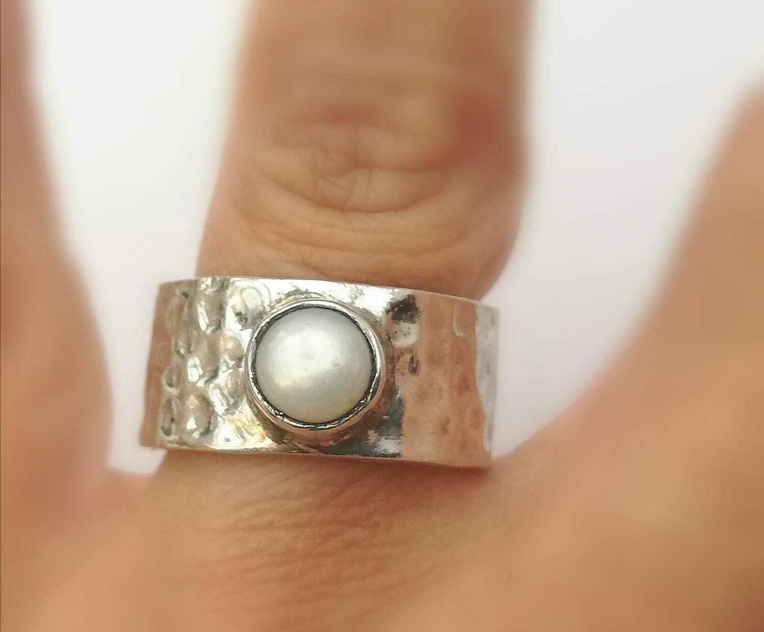 Echt Perlen Ring, gehämmert, schwer und massiv, Silber (925)