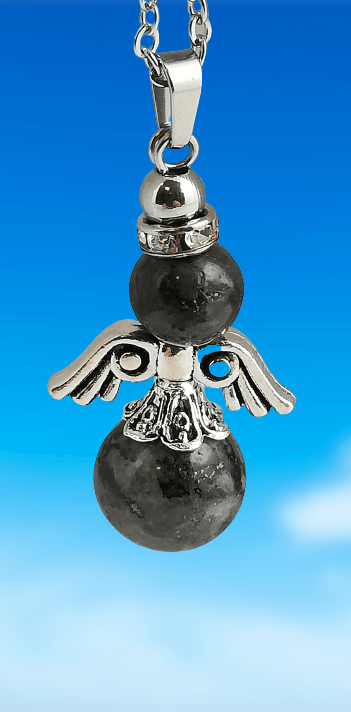 Labradorit Schutzengel mit Edelstahlkette inclusive Schatulle und Beschreibung des Steines sowie der Bedeutung des Schutzengels