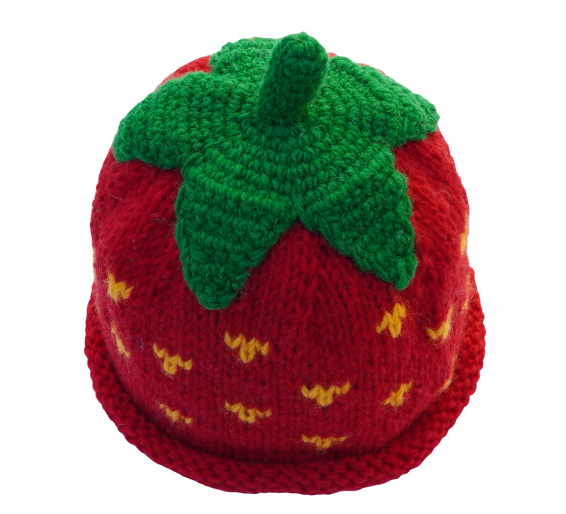 Erdbeere, Strawberry Beanie.....süss, fruchtig, warm und handgestrickt.....mit Fleece  Innen  gefüttert