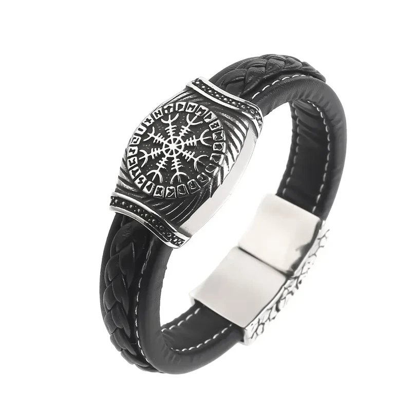 Vegvisir auch Runenkompass oder Nordischer Kompass genannt. Viking Collection, PU Lederarmband schwarz mit dem Kompass der Wikinger. Vegvisir auch Runenkompass oder Nordischer Kompass genannt. Viking Collection, PU Lederarmband schwarz mit dem Kompass der Wikinger.