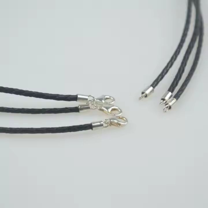 Lederband, Lederkette, Echt Leder Kette (Band) geflochten mit 2mm Stärke und 925 Echt Silber Karabiner Verschluss in 45 cm, 50 cm oder 55 cm Länge, Lederband