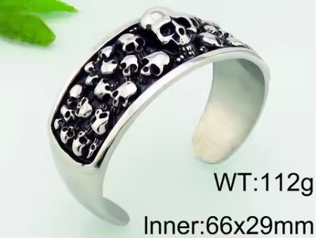 Totenkopf Armreif, Skull Bangle, Grosser, schwerer, massiver Edelstahl Armreif mit Totenköpfen aus 316L Chirurgenstahl, Innendurchmesser 66mm, 112 Gramm Schwer !!