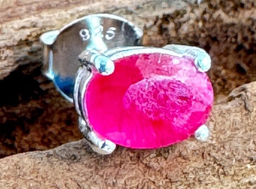 Rubin Ohrstecker, echt Silber, facettiert Oval ,  Echte Steine, Paarpreis, Genuine Ruby Ear Studs