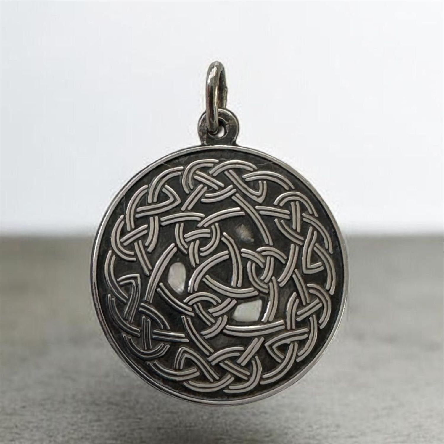 Keltischer Knoten, Keltisches Dreieck, Echt Silber 925 Anhänger, Celtic Knot Silver Pendant