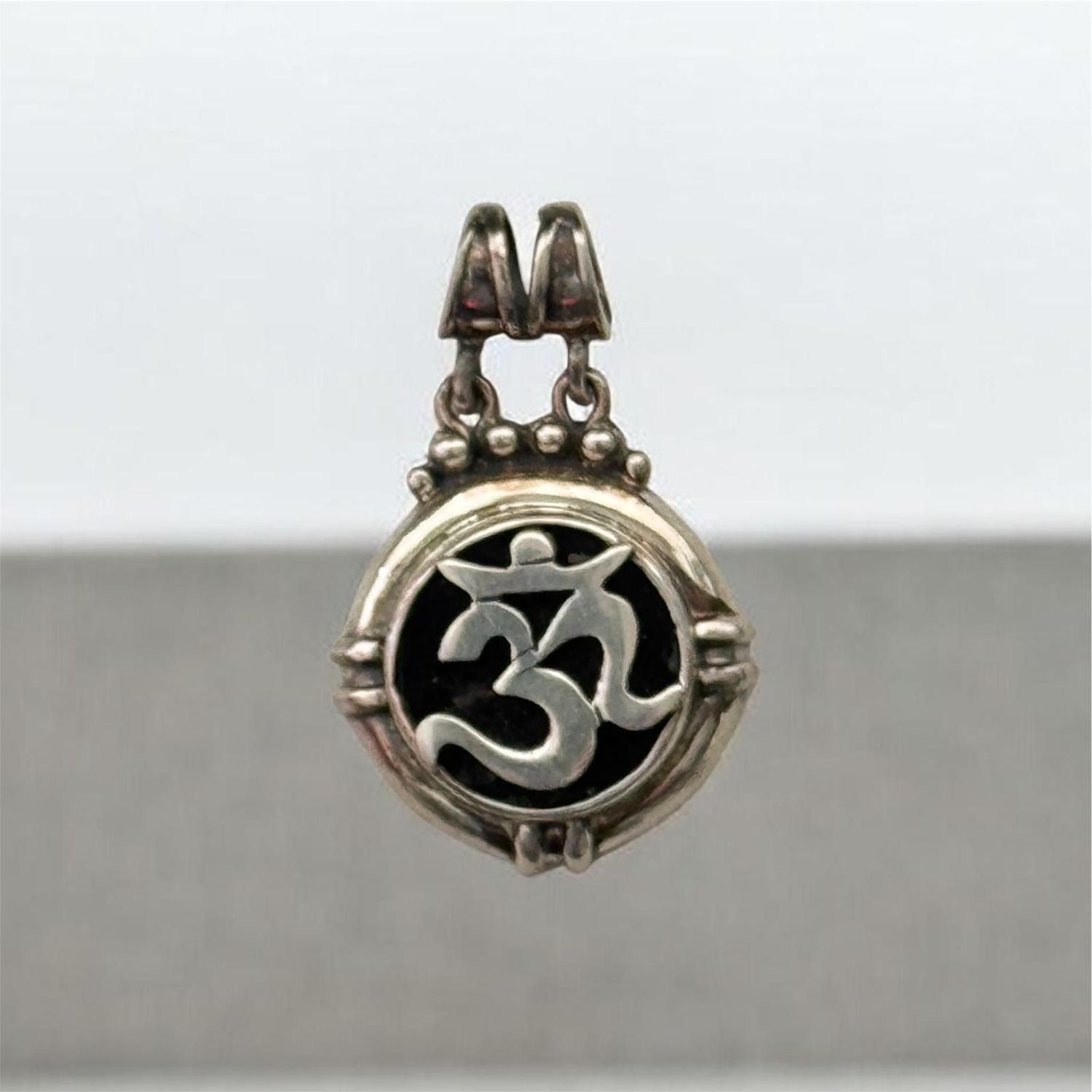 Om Ketten-Anhänger aus Echt Silber, Aum mit schwarzem Onyx, Anhänger, 925 Sterling Silber