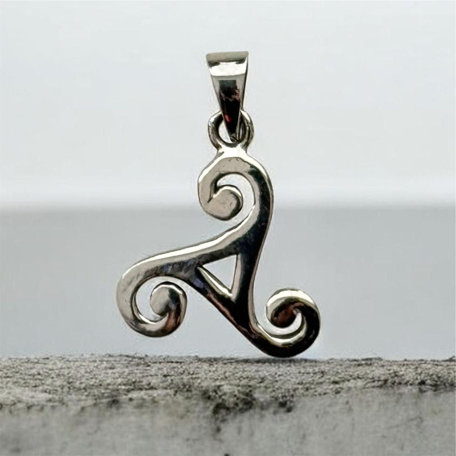 Keltische Triskele in Silber, 925 Sterling Silber, Celtic Triskele Silver Pendant