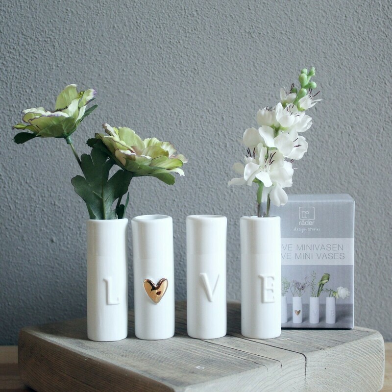 Mini vasi LOVE in porcellana bianca - Set 4pz