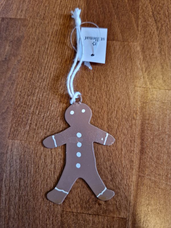 Gingerbread couple for hanging 2 asstd