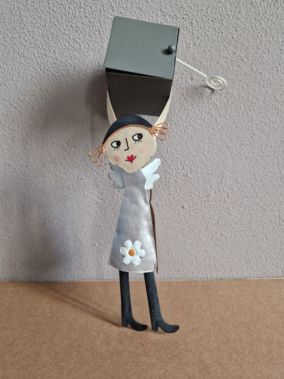 Angelo Con Scatola 2 Ass. 28 Cm