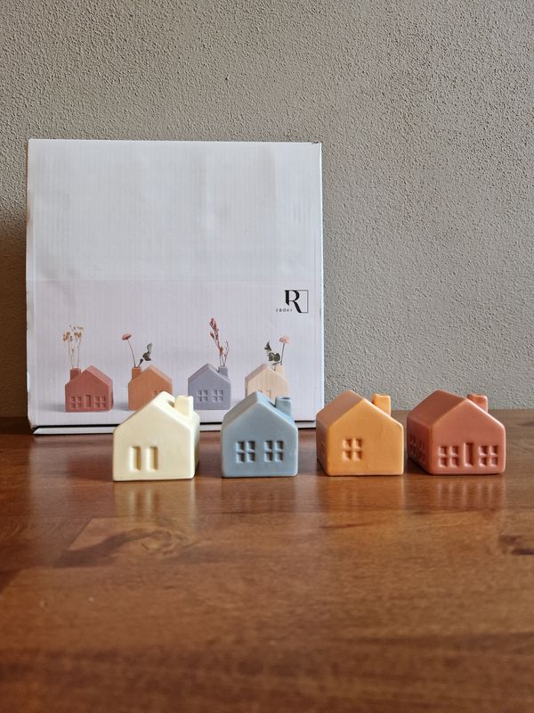 Casette Garden Shed Display