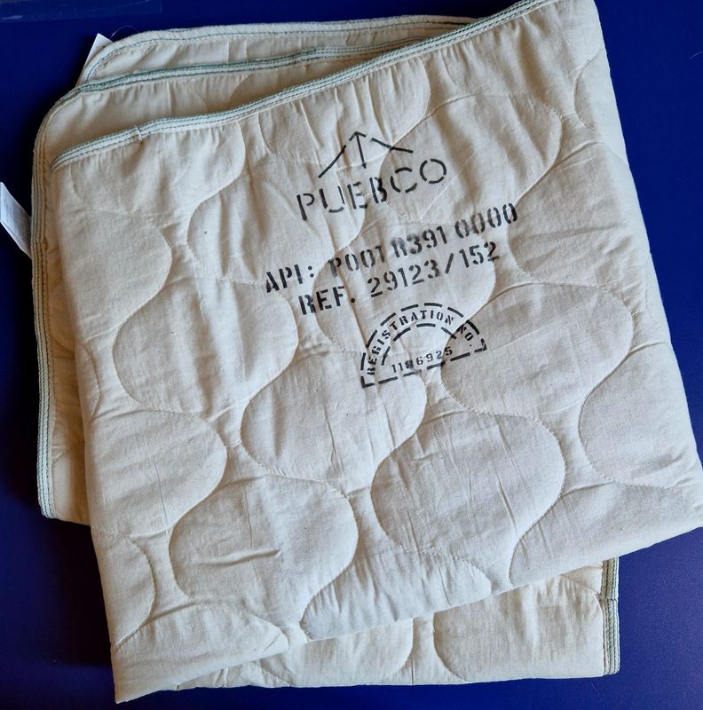 Vintage Parachute Line Quilted Blanket White