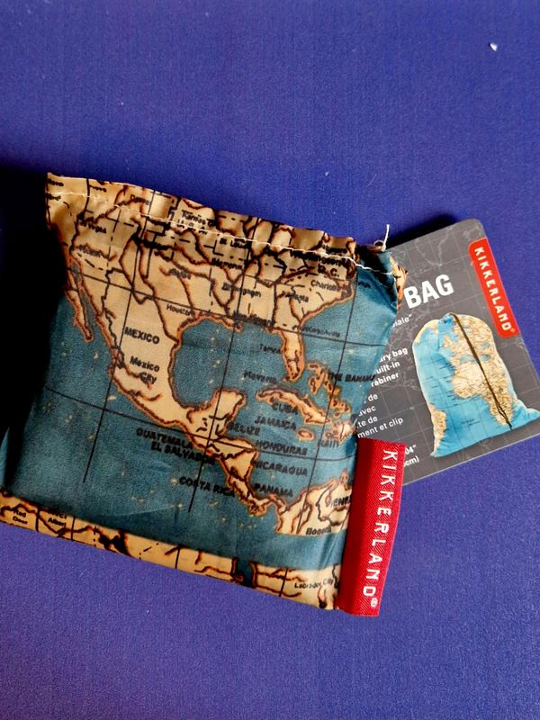 TRAVEL LAUNDRY BAG MAPS