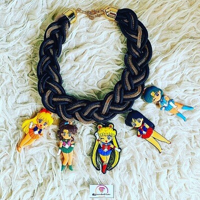 MAXICOLLAR SAILOR MOO GUERRERO ANIME MANGA