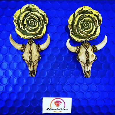 Pendientes búfalos dorados circonitas glitter earrings handmade earrings resina GOLDEN OX EARRINGS PENDIENTES BUEY LUXURY bufalo