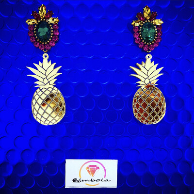 PENDIENTES PIÑA PINNEAPPLE EARRINGS FREAK DORADO ESPEJADO ACRÍLICO  