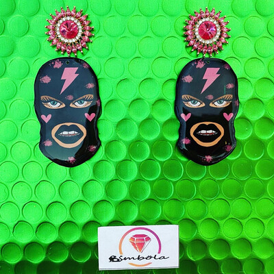PENDIENTES PASAMONTAÑAS SKI MASK EARRINGS HANDMADE FREAK DIBUJOS ANIMADOS TURBANTES MUTANTES ANITA PIN UP DESIGN