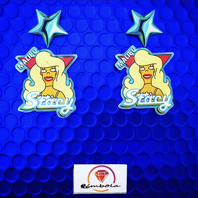 PENDIENTES STACY PENDIENTES MALIBU EARRINGS FUNNY EARRINGS HANDMADE EARRINGS CARTOON EARRINGS DIBUJOS ANIMADOS PENDIENTES SIMP EARRINGS