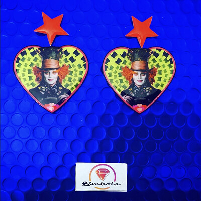 Pendientes sombrero loco hoja alicia en le país de las maravillas