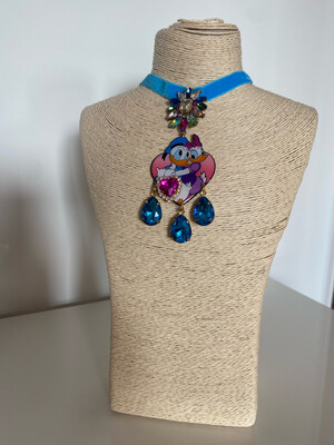 Collar Donald Daisy necklace glitter collar acero de charm