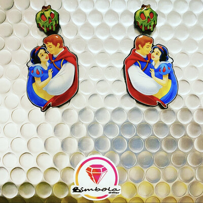 Pendientes enanitos pendientes evil Queen earrings Pendientes Blancanieves princesa manzana
