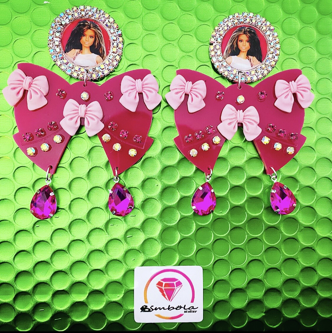 Pendientes Muñeca doll earrings pendientes barb pendientes princesa barbi lazos metacrilato 