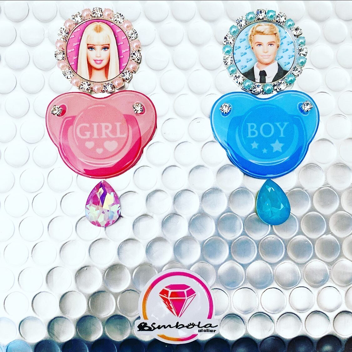 Pendientes Muñeca doll earrings pendientes Barbi Pendientes princesa pendientes chupete gender reveal pendientes Ken 