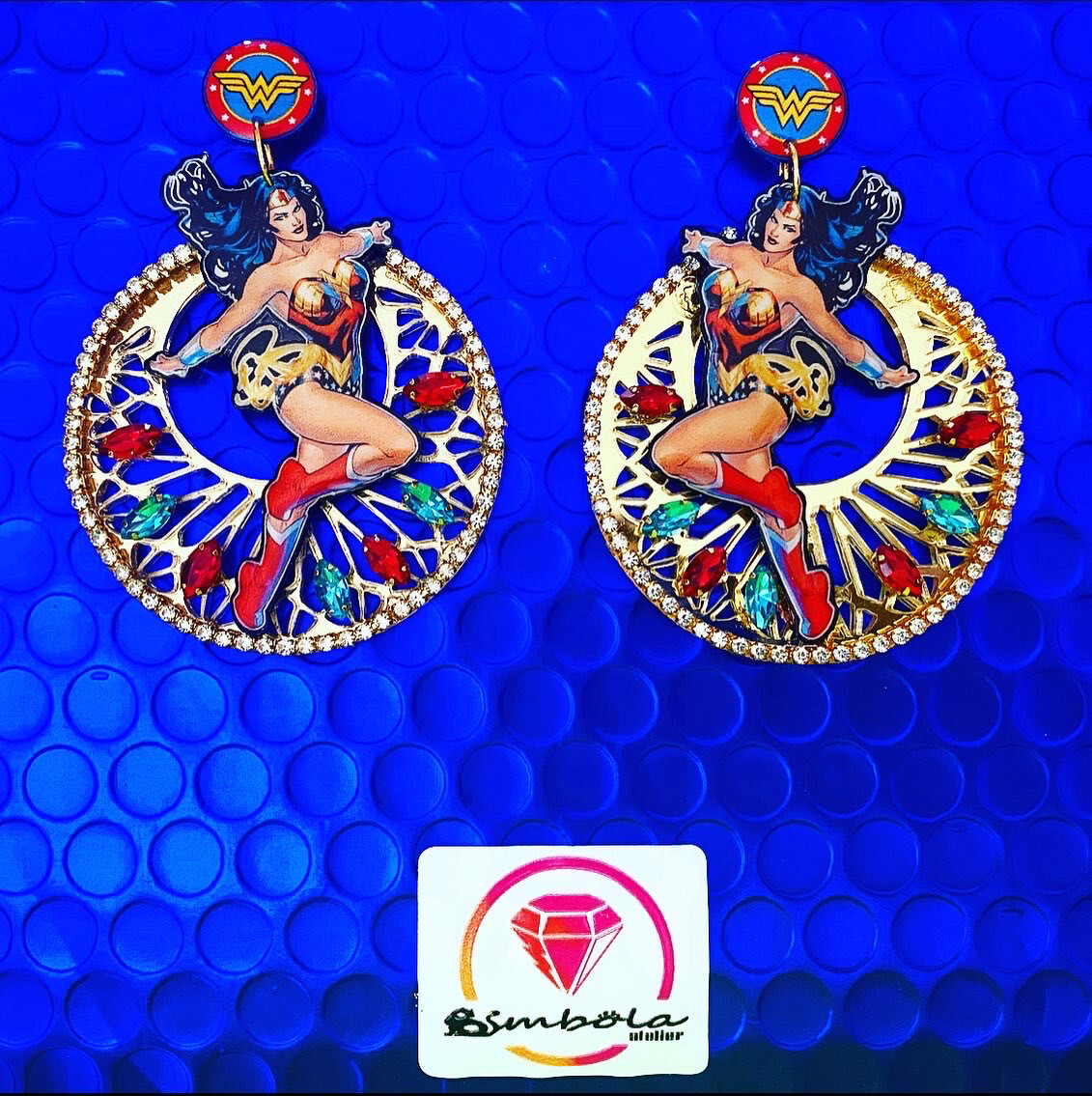 PENDIENTES MUJER MARAVILLA PENDIENTES WONDER PENDIENTES WOMAN EARRINGS METACRILATO