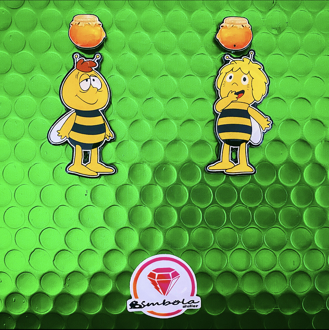 PENDIENTES ABEJA MAYA BEE EARRINGS