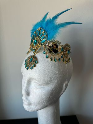 Tiara princesa Yasmine corona de plumas diamante pedrería lágrimas pepitas boreal oro corona
