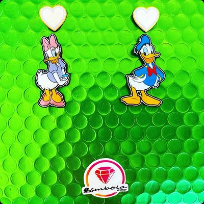 PENDIENTES PATO DONA CARTOON EARRINGS PENDIENTES DAIS