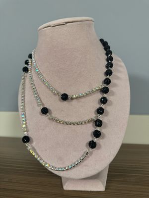Collar hombre asimétrico de bolas strass pedrería 
